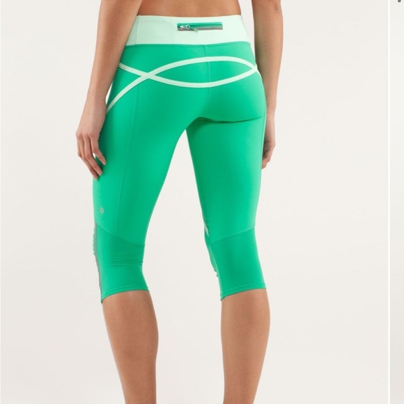 Lululemon Run Pace Crop Very Green / Fresh Teal 8 - Picture 2 of 6